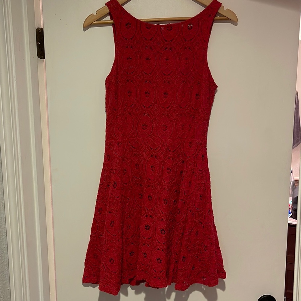 BB Dakota red lace dress